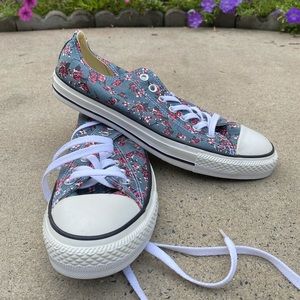 floral converse